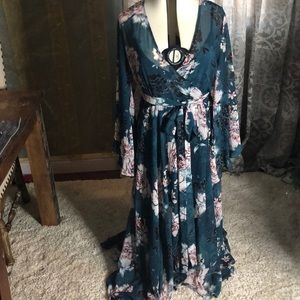 Mysterious maxi dress by City Chic